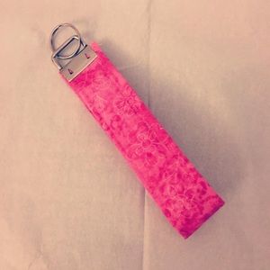 Key Fob Wristlet Keychain In Pink Print